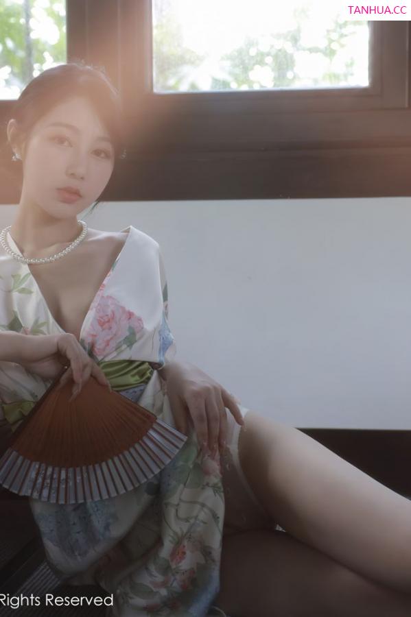 谢晚晚  [XiuRen]高清写真图 2022.08.30 No.5514 谢晚晚第34张图片